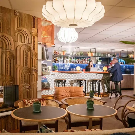Hotel Novotel Airport
