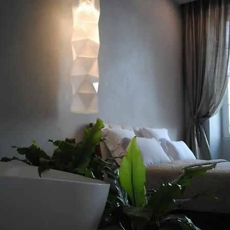Les Massena Hotel 3*