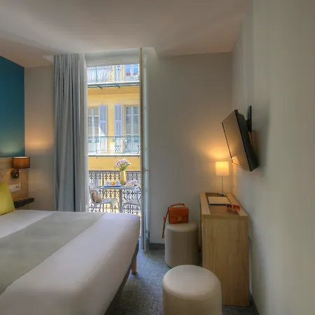 Bristol Hotel