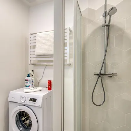 St Jobis - Appartement, Moderne Et Refait A Neuf, Vieux-nice Apartment *