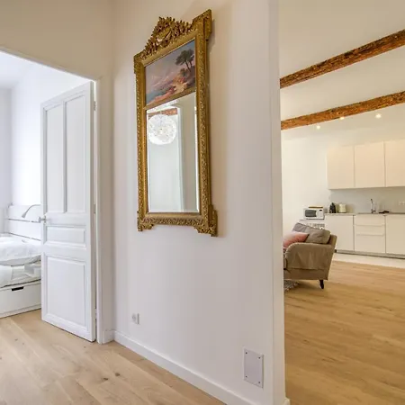 St Jobis - Appartement, Moderne Et Refait A Neuf, Vieux-nice *