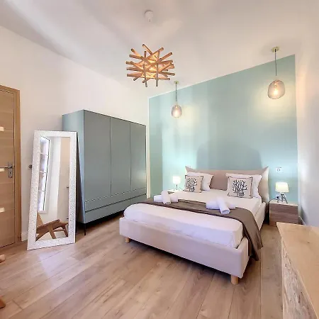 Nestor&jeeves - Le Pierlas - Place Garibaldi - Very Close Old Town Apartment *