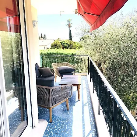 Beautiful T3 Terrasse Apartment *
