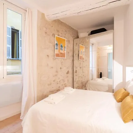 Fusion - Charme De L'ancien Et Confort Moderne - Vieux - 2 - Wifi - 5 Min Des Plages - 30 Min De Cannes Et Monaco Apartment *