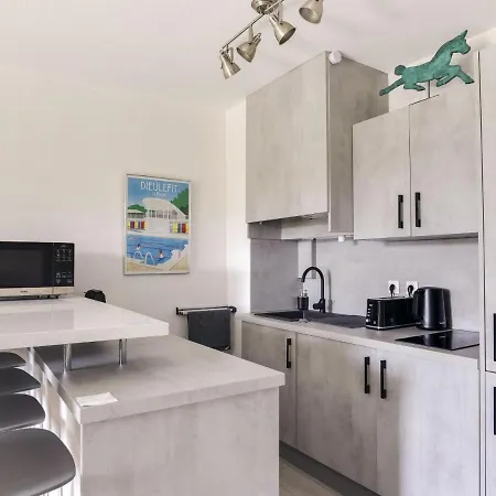Cimiez Les Pins By Interhome Apartment Nice