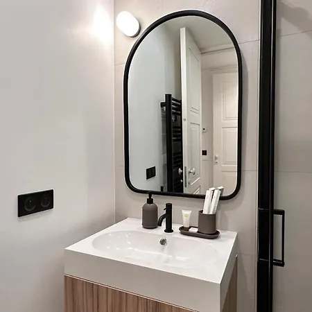 Apartment Opera Promenade 4 Brand-new! 4 Next To Balcony Sea View *