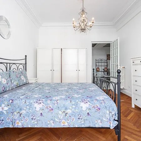 Apartment Wonderful And Bright Close To Everything *