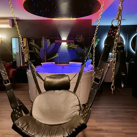 La Loveroom Bdsm De 