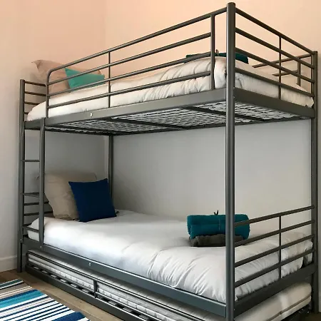 Le 'cronstadt' Apartment