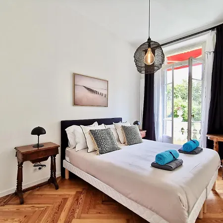 Apartment Le Massenet By Guys