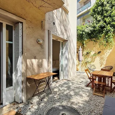Maison Jeanne By Guys Holiday home *