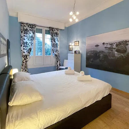 Comte De Luxury 4 Pers Parking Wifi Ac Apartment
