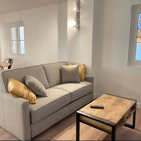 Apartment Homelivia,industriel Cosy