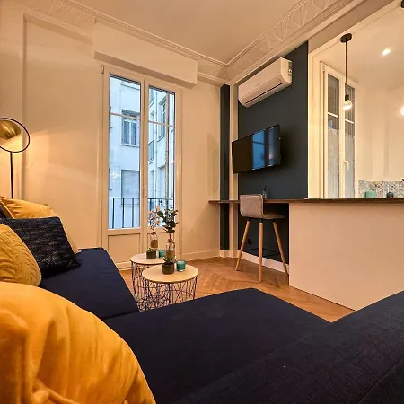 Clemenceau - Central, Calme, Cosy, Moderne Apartment
