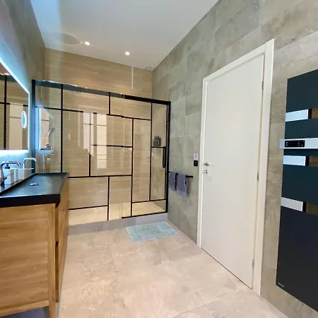 Urban 5 Nice