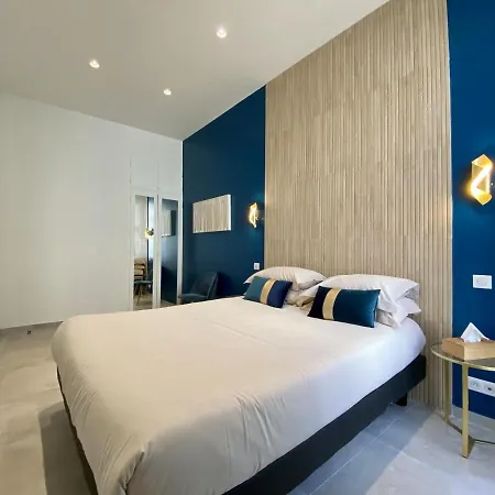 Urban 5 Apartment Nice