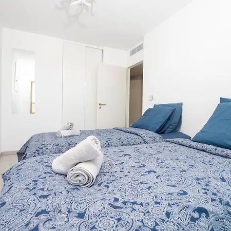 Blue Pearl A008 * Nizza