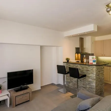 Apartment Suede 4 Ap4210 By Riviera Homes *