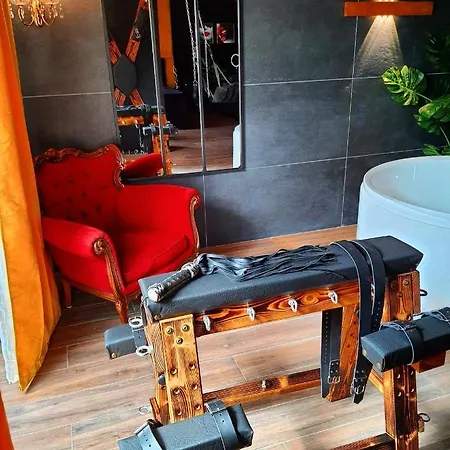 Apartment La Loveroom Bdsm De 