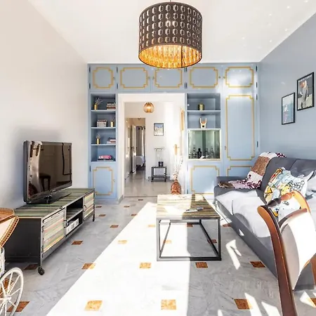 Eat - Sleep - Wander Chic And Cosy Flat Apartment Nice