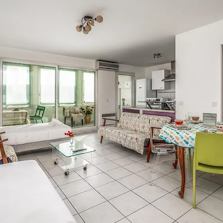 California - Welkeys Apartment *