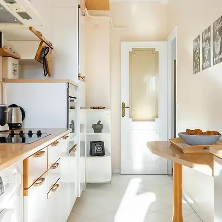 Eat - Sleep - Wander Chic And Cosy Flat Nice