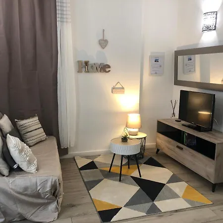 Nice, Seaside Apartment *