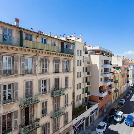 #4 Papon Parking Climatise Terrasse & Wifi 5mins A Pieds Du Vieux