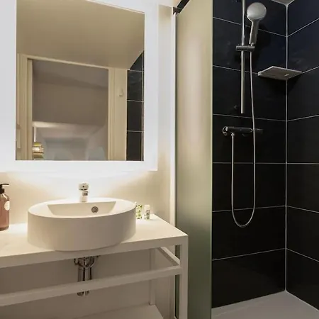 #8 Promenade 1min 2rooms/parking/terrace/wifi