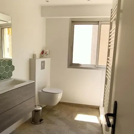 La Belle, Centre 1 Bed, 2 Terrace, Quiet Nice