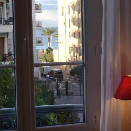A Centre 200m De La Apartment