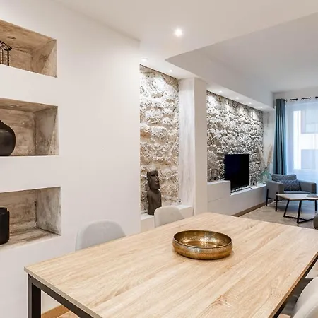 Apartment Decorated 2 Bedrooms Air Conditionning, Center *