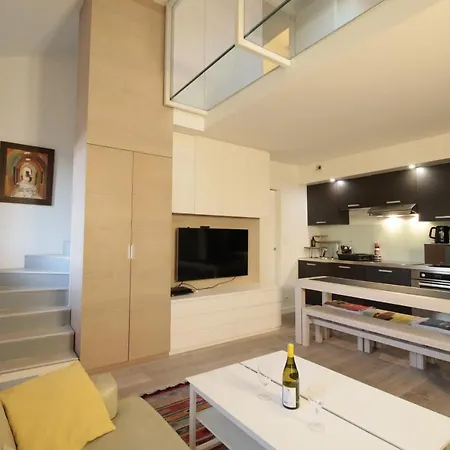 Duplex Lumineux Et Spacieux