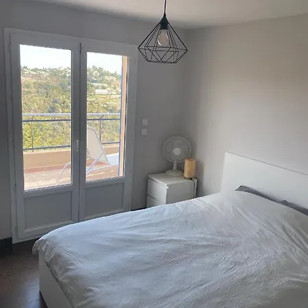 Spacieuse Nicoise Au Calme Avec Piscine *