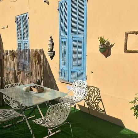 Beautiful With Privat Terrace Apartment *