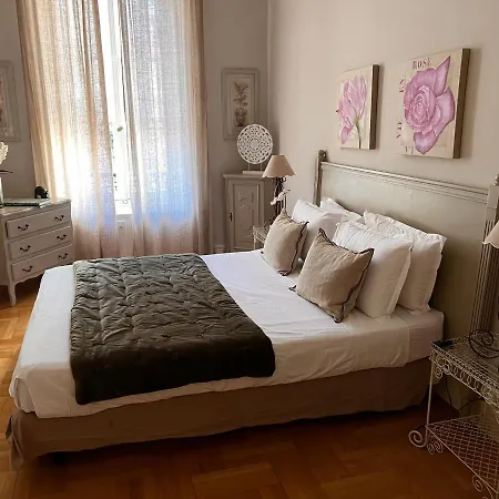 Magnifique 2 Pieces De 65m2 -quartier Des Musiciens Nice
