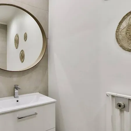 Apartment Elegant Logement D'1 Avec Terrasse