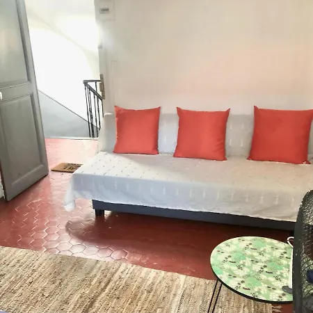 Apartment 2-3 Pces Dans Le Carre D Or A 290 M Des Plages Nice