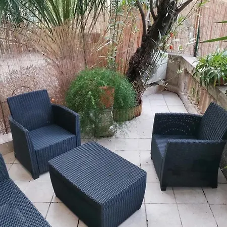 Large Studio 37 M With Terrace *