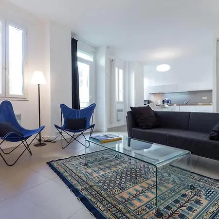 Vert Apartment