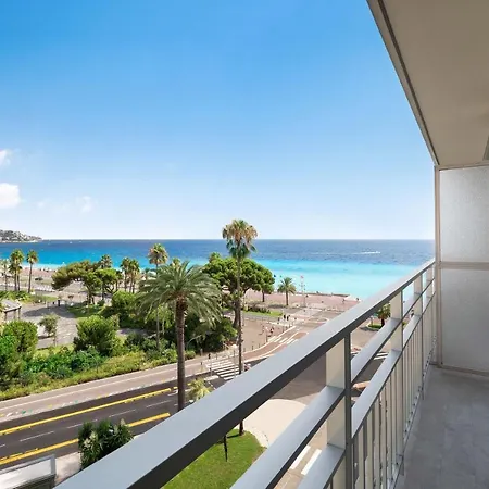 Le Meridien מלון 4*
