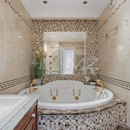 Luxury With Sea View On The First Line Promenade Des Apartment