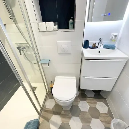 Homelivia Av Jean Medecin Apartament *
