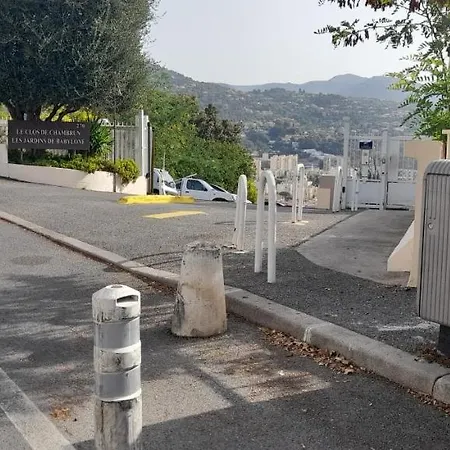 Homestay D Avec Clim Terrasse Et Petit Dejeuner Hauteurs De *