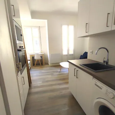 Stalingrad - Studio Apartment *