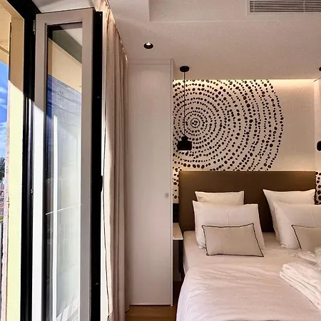 Opera Promenade 4 Brand-new! 4 Next To Balcony Sea View * Nice