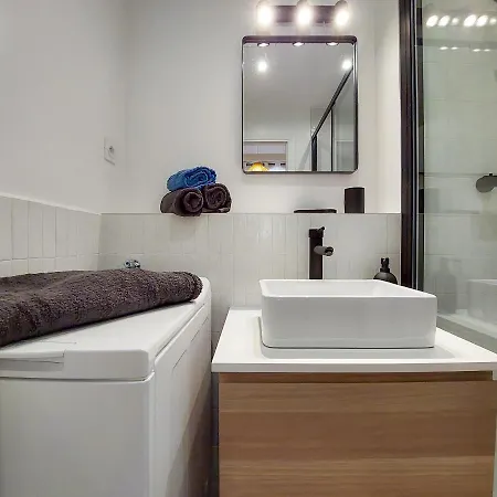 Bh - Chez Marylin - Lux 2 Pers. Wifi. Clim. Central Apartment
