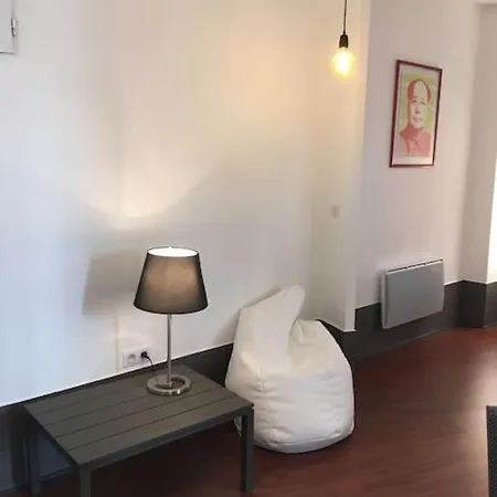 Vert Apartment