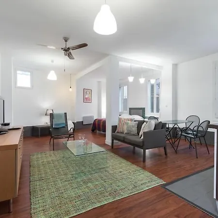 Vert Apartment