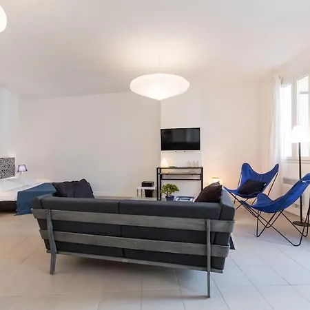 Vert Apartment